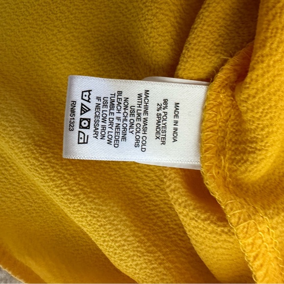 Cece Flutter Sleeve V-Neck Top/Blouse. Small. Bright yellow. - Picture 8 of 10